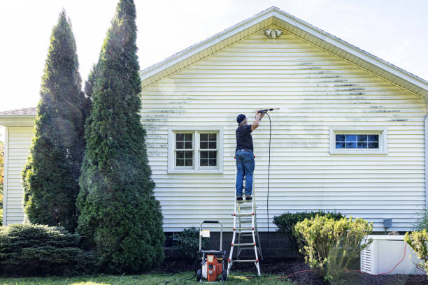 Best Garage Pressure Washing  in Mont Clare, PA